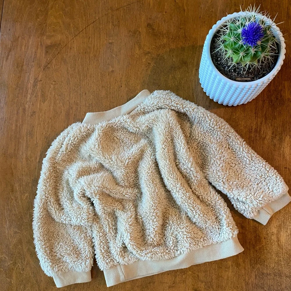 Toddler 2T Fuzzy Beige Matching Set Cozy Lounge Outfit Unisex